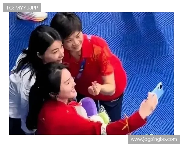 蒋林静训练完直接拎爱马仕去吃米其林，这哪是运动员啊