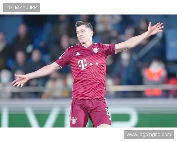 莱万被指抱团豪门：转会选择动机与合理性深度解析