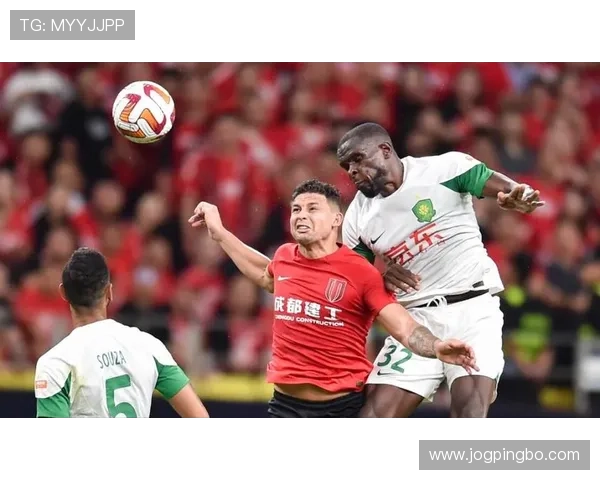 撕开对方防线艾克森本季射门更准较上季活跃